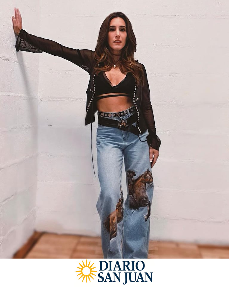 Soledad Pastorutti con microtop translúcido y chaleco de cuero. (Foto: Instagram/@sole_pastorutti)