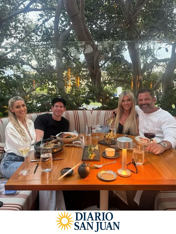 Cita doble de ex con parejas actuales: Christina, su novio Christopher, Tarek y su esposa Heather. (Foto: Instagram @christinahaack)