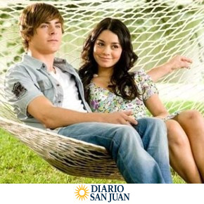 Zac Efron y Vanessa Hudgens en 'High School Musical' (2006).IMDb